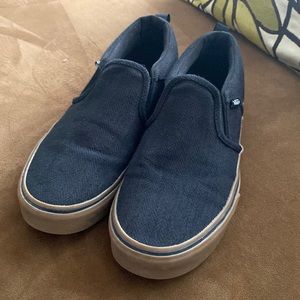 Black vans slip on Gum Sole Women 7.5, Youth 6